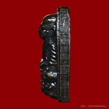 หลังหนังสือปี 24 หน้าวงเดือน หลัง 3 จุด ผิวปรอททั้งองค์  