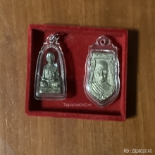 พระหลวงพ่อแช่ม วัดดอนยายหอม ( 2 องค์) 