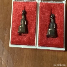 พระหลวงพ่อโสธร ปี 30 ( 2 องค์ )