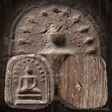 ลพ.พ่วง วัดกก พิมพ์ปรกโพธิ์ เนื้อดิน ปี2473 หายาก