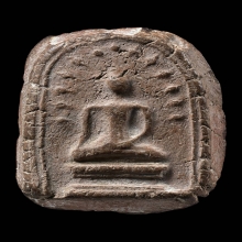 ลพ.พ่วง วัดกก พิมพ์ปรกโพธิ์ เนื้อดิน ปี2473 หายาก