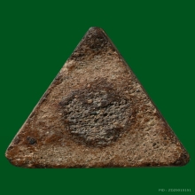 พระนางพญา กรุโรงทอ พิมพ์มีหู(นิยม) กรุเก่า เนื้อดิน พิษณุโลก