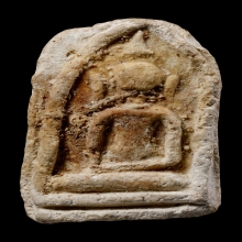 พระผงวัดเงิน พิมพ์เข่าเอียง