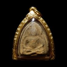 พระหลวงปู่บุญ วัดกลางบางแก้ว พิมพ์ซุ้มแหลม ปี 2459 