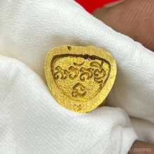 พระทองคำ.พระสังกัจจายน์หลวงพ่อเกษม รุ่นสวัสดี ปี 2532