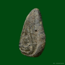 พระพิจิตรเม็ดข้าวเม่า พิมพ์เกศตรง เนื้อดิน กรุวัดพระศรีฯ