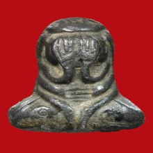 พระปิดตานะหัวเข่า หลวงปู่เอี่ยมวัดหนัง