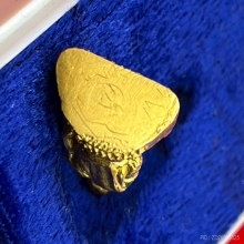 พระทองคำ.หลวงพ่อเดิม วัดหนองโพ รุ่น 5 เสาร์ ปี 2541