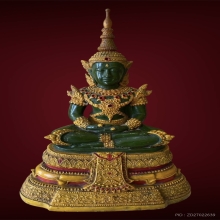 พระบูชาพระแก้วมรกต ขนาด5นิ้ว