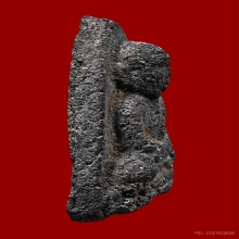 พระเนื้อว่านรุ่นแรก หลวงปู่ทวด ปี 2497 พิมพ์กลาง ชะลูด