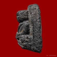 พระเนื้อว่านรุ่นแรก หลวงปู่ทวด ปี 2497 พิมพ์กลาง ชะลูด