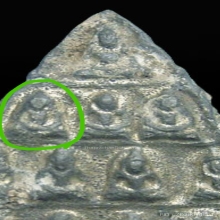 พระกรุวัดราชบูรณะ พิมพ์ยอดขุนพล(พระแผงตัดเดี่ยว)