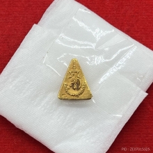 พระทองคำ.พระสมเด็จนางพญาจิตรลดา สก พิมเล็ก ปี2535