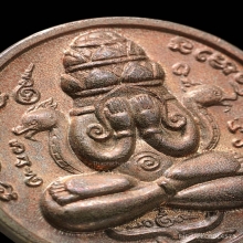 เหรียญปิดตาพังพระกาฬ รุ่นแรก นวะพรายเงิน