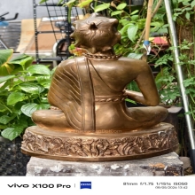 พระบูชา อุปคุตจกบาตร  ผิวอย่างกับนวะโลหะ  ตัก12นิ้ว  