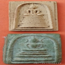 พระสมเด็จ ชุดที่ 1 ( ขาว + เชียว )