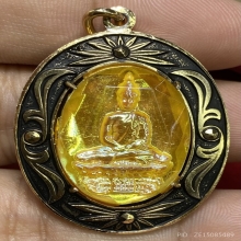 ล็อกเก็ตสีฝุ่น พ่อท่านคล้าย วาจาสิทธิ์ วัดหน้าพระธาตุ ปี2504