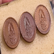 เหรียญรุ่นแรก สมเด็จพระญาณสังวร วัดบวรนิเวศวิหาร ปี 2528