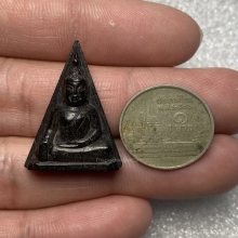 พระไม้เสาโบสถ์เก่า หลวงปู่เหรียญ วัดหนองบัว จ.กาญจนบุรี