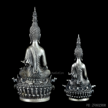 พระกริ่งประทานยศบารมี อ.เฉลิมชัย เนื้อเงิน พิมพ์ใหญ่+เล็ก