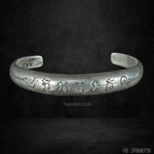กำไลข้อมือ เนื้อเงิน รุ่นเสาร์๕ มหาเศรษฐี ปี 2543