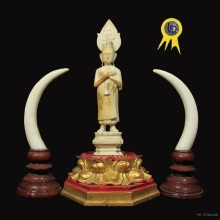 พระบูชางาแกะเก่ายุครัชกาล ปางรำพึงคนเกิดวันศุกร์ แชมป์ที่2 