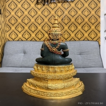 พระแก้วมรกต ภปร. พ.ศ 2547