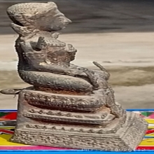 พระรัตนะปางภิกษุณี หน้าตัก 3 นิ้ว สูง 6 นิ้ว