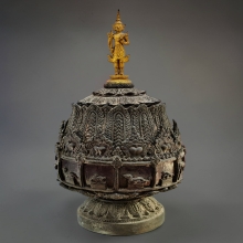 บาตรน้ำมนต์ พระสยามเทวาธิราช มูลนิธิกัลยานวิสุทธิ์ ปี25 
