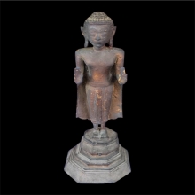 พระบูชายืนสมัยอยุธยา