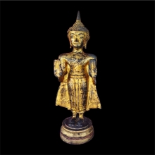 พระบูชายืน