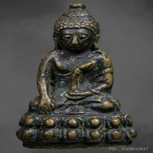 พระกริ่งถือดอกบัว ท่านเจ้าคุณศรี(สนธิ์) วัดสุทัศน์