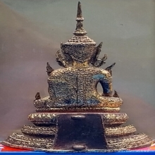 พระรัตนะ นต.เกือบ 3.5 นิ้ว พระสวยมาก ไม่หัก ไม่ซ่อม ไม่ปะ