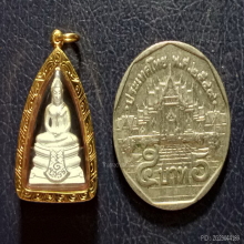 หลวงพ่อโสธร รุ่น ๑๐๐ ปี ตำรวจแปดริ้ว เนื้อเงิน เลี่ยมทอง