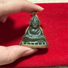 พระหยกโบราณ เลี่ยมนาค