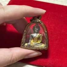 พระใสหนองคาย ประดับพลอย 3 กษัตริย์