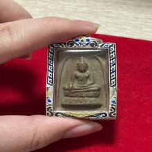 พระพุทธเจ้าในวิหาร หลวงพ่อกวย วัดโฆสิตาราม
