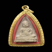 78.พระพุทโธน้อย พิมพ์กลาง (หม้อน้ำมนต์ล้น) เนื้อผง ปี 2494
