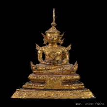 พระบูชาทรงเครื่องยุครัตนโกสินทร์ ปางอุ้มบาตร 