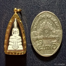 หลวงพ่อโสธร รุ่น ๑๐๐ ปี ตำรวจแปดริ้ว เนื้อเงิน เลี่ยมทอง