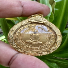 หลวงพ่อพรหม เหรียญมหาลาภกะไหล่ทองบล๊อคเงิน