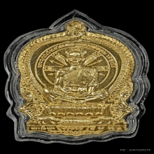 เหรียญนั่งพานหลวงพ่อคูณรุ่นชนะมารเนื้อทองคำปี2537สวยๆ2