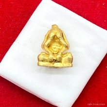 พระทองคำ.พระปิดตาหัวจรวดรุ่นเสาร์ 5 คูณพันล้านปี2537