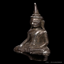 พระเงินนั่งลอยองค์ ศิลปะนครศรีธรรมราช เนื้อเงิน