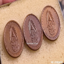 เหรียญรุ่นแรก สมเด็จพระญาณสังวร วัดบวรนิเวศวิหาร ปี 2528