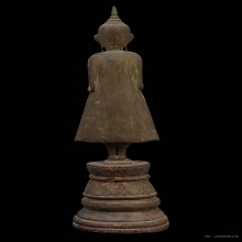 พระบูชาไม้แกะศิลปนคร
