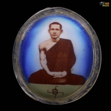 ล็อคเก็ตหลวงพ่อโอภาสี อาศรมบางมดนั่งเต็มองค์ 