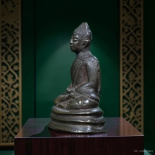 พระชัยผมหวีรุ่นแรกวัดมกุฏ ปี2478 เนื้อดำ สวยแชมป์ๆๆ