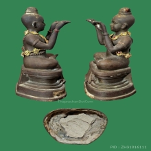 กุมารทองเจริญลาภ(รุ่นแรก) หลวงปู่แย้ม วัดสามง่าม พิมพ์กลาง