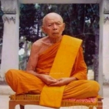 พระผงพรายกุมารหลวงปู่ทิมวัดละหารไร่พิมพ์จันลอยเนื้อดำ หายาก